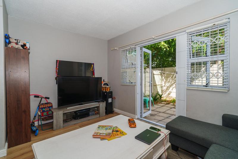 2 Bedroom Property for Sale in Plumstead Western Cape